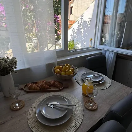 Apartment Apartments With A Parking Space Trogir - 12152